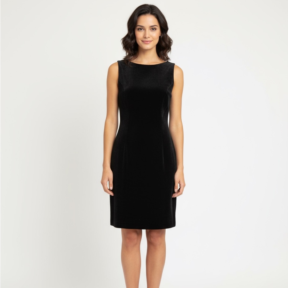 Vintage GAP  Black Velvet Sleeveless Dress Size 8 Beautiful